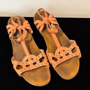 Naot Elinor Gladiator Studded Coral Leather Sandals Size 41 US 10/10.5